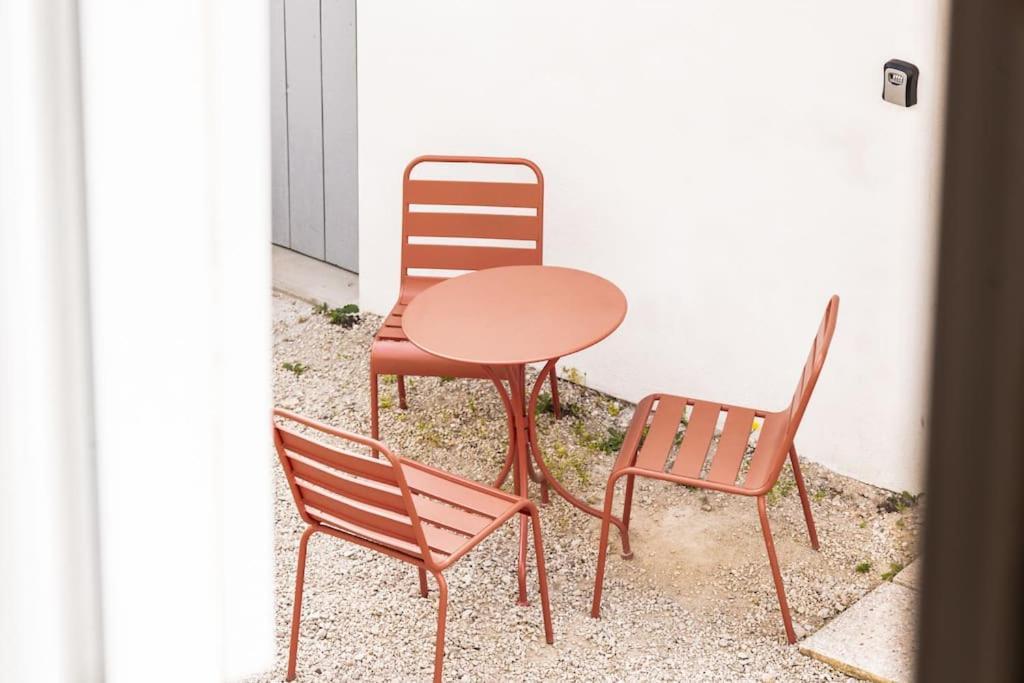 La Vie En Rose, Studio Cv Beaune Beaune  Exterior foto
